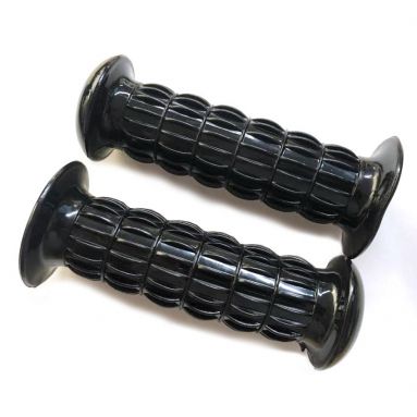 Classic Kawasaki Handlebar grips. Closed End. Fits Z1, H1, H2, S1, S2 and S3